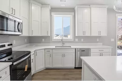 392 W 1400 N #53, Brigham City, UT 84302 - Photo 8