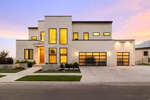 1057 W Seasons Ct, Lehi, UT 84048 - Photo 1