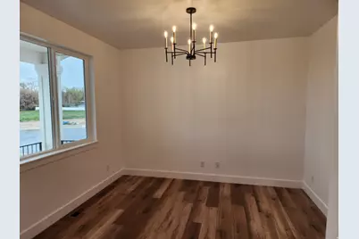 5957 W 4700 S, Hooper, UT 84315 - Photo 6