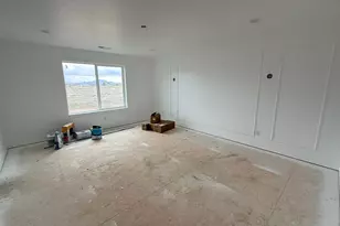 5957 W 4700 S, Hooper, UT 84315 - Photo 14