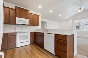 5508 W Copper Gulch Ln, Herriman, UT 84096 - Photo 6