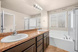 8442 S Wind Caves Ln, West Jordan, UT 84081 - Photo 18