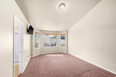 8442 S Wind Caves Ln, West Jordan, UT 84081 - Photo 16