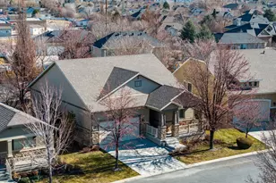 11181 S Village Grove Ln, South Jordan, UT 84095 - Photo 36