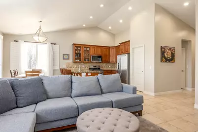 11181 S Village Grove Ln, South Jordan, UT 84095 - Photo 10