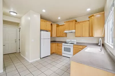 5067 W White Diamond Way, West Valley, UT 84120 - Photo 8