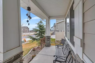 213 W Wildwood Dr, Saratoga Springs, UT 84045 - Photo 4