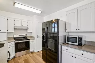 6635 S 5135 W, West Jordan, UT 84081 - Photo 14