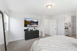 2126 W Lydia Ln, Syracuse, UT 84075 - Photo 14