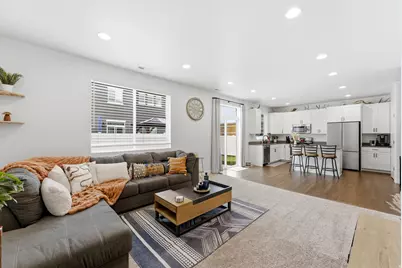 2126 W Lydia Ln, Syracuse, UT 84075 - Photo 6