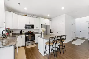 2126 W Lydia Ln, Syracuse, UT 84075 - Photo 8