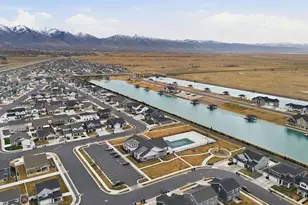 2126 W Lydia Ln, Syracuse, UT 84075 - Photo 26