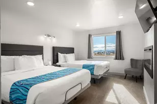 140 W 150 S, Garden City, UT 84028 - Photo 40
