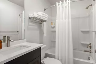 140 W 150 S, Garden City, UT 84028 - Photo 40