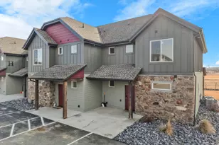 140 W 150 S, Garden City, UT 84028 - Photo 2