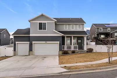 3176 N 1450 E, Layton, UT 84040 - Photo 1