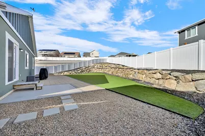 7589 S Cassielle Ln, West Jordan, UT 84081 - Photo 24