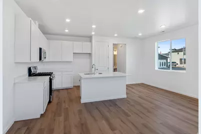 1333 E 1670 N #816, Payson, UT 84651 - Photo 2