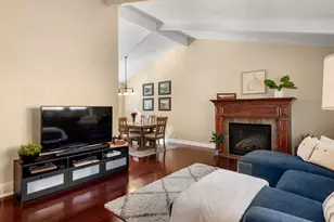 2170 E Borg Ct, Sandy, UT 84092 - Photo 6