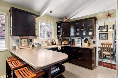 2170 E Borg Ct, Sandy, UT 84092 - Photo 16