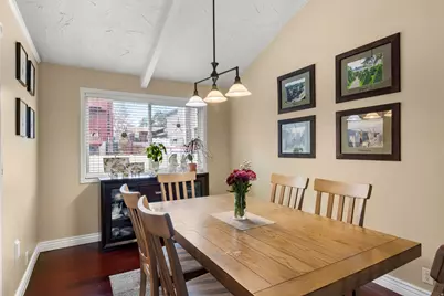 2170 E Borg Ct, Sandy, UT 84092 - Photo 12