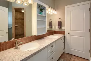 1653 E Crescent View Circle Circle, Sandy, UT 84092 - Photo 24