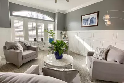 1653 E Crescent View Circle Cir, Sandy, UT 84092 - Photo 6