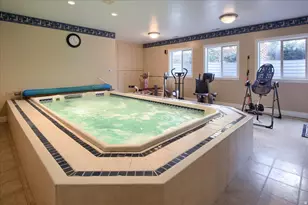 1653 E Crescent View Circle Circle, Sandy, UT 84092 - Photo 24