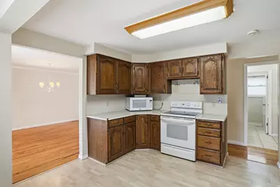 7125 S Ponderosa Dr, Cottonwood Heights, UT 84121 - Photo 8