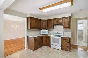 7125 S Ponderosa Dr, Cottonwood Heights, UT 84121 - Photo 8