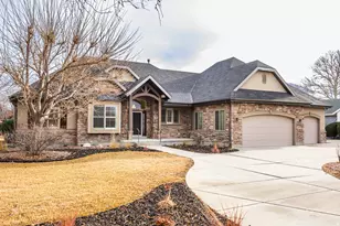 715 Scenic Dr, Spanish Fork, UT 84660 - Photo 1