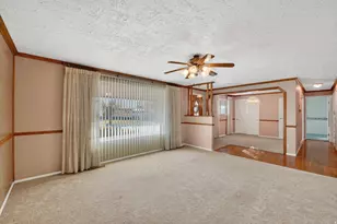 304 W 2300 S, Bountiful, UT 84010 - Photo 6