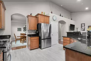 1391 S Canyon View Dr, Saratoga Springs, UT 84045 - Photo 16