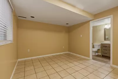 1087 W Barnes Dr, Kaysville, UT 84037 - Photo 36