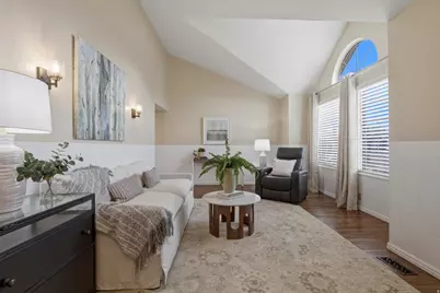 1087 W Barnes Dr, Kaysville, UT 84037 - Photo 8