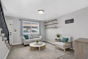 422 E 2050 N, North Ogden, UT 84414 - Photo 4
