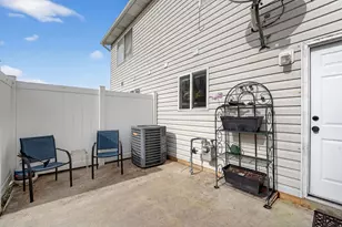 422 E 2050 N, North Ogden, UT 84414 - Photo 12