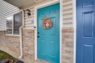 422 E 2050 N, North Ogden, UT 84414 - Photo 2