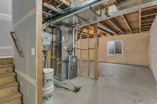 5056 W Bilston Ln S, Herriman, UT 84096 - Photo 40