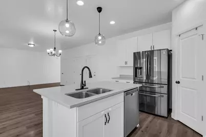 5056 W Bilston Ln S, Herriman, UT 84096 - Photo 20