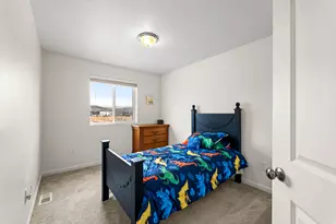 227 N Riverside Dr, Saratoga Springs, UT 84045 - Photo 18