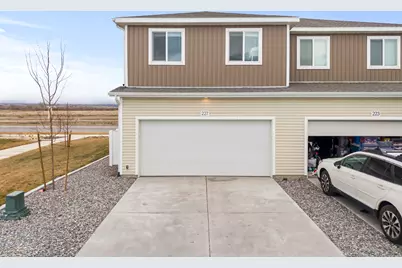 227 N Riverside Dr, Saratoga Springs, UT 84045 - Photo 4