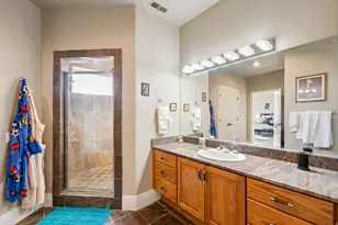 941 N Sandhurst Dr E, Salt Lake City, UT 84103 - Photo 98