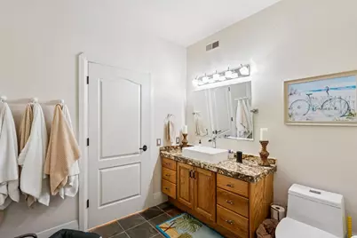 941 N Sandhurst Dr E, Salt Lake City, UT 84103 - Photo 90