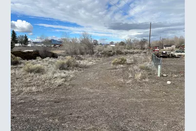 67 N 300 W, Panguitch, UT 84759 - Photo 2