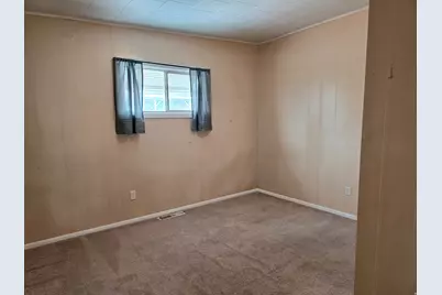 318 S 600 E, Price, UT 84501 - Photo 10