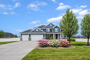 13883 S Oxfordshire Dr, Bluffdale, UT 84065 - Photo 2