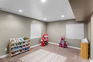 2738 W Cottonwood Dr, Lehi, UT 84048 - Photo 32