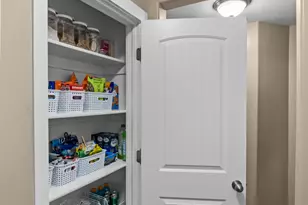 2738 W Cottonwood Dr, Lehi, UT 84048 - Photo 14