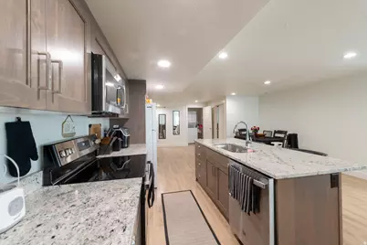 1154 N Berra Blvd, Tooele, UT 84074 - Photo 22